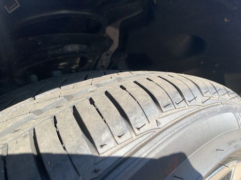 Used 2025 Lexus ES 350 Ultra Luxury image 12