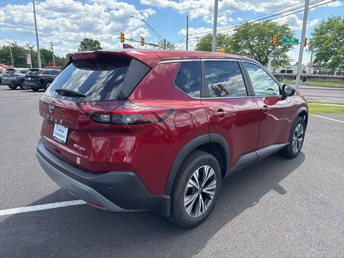 Used 2023 Nissan Rogue SV AWD/4WD image 7