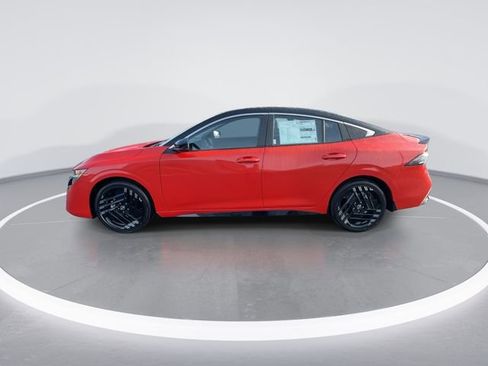 New 2026 Nissan Sentra SR w/ Floor Mat Package image 5