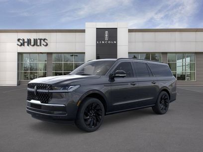 New 2025 Lincoln Navigator L Reserve w/ Jet Appearance Package