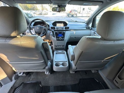 Used 2015 Honda Odyssey EX-L image 16