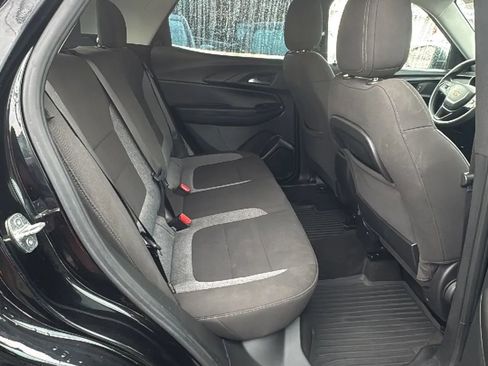 Used 2022 Chevrolet TrailBlazer LS image 23