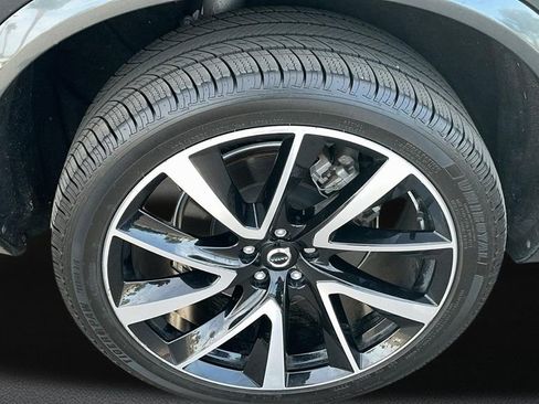 Used 2021 Volvo XC90 T8 Inscription Expression w/ Advanced Package image 8