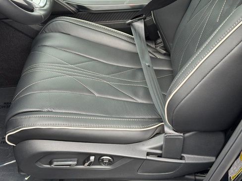 Certified 2026 Acura MDX SH-AWD w/ Advance Package image 17