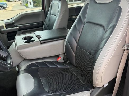 Used 2018 Ford F150 XLT w/ Equipment Group 302A Luxury AWD/4WD image 14