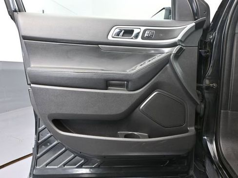 Used 2014 Ford Explorer Sport AWD/4WD image 17