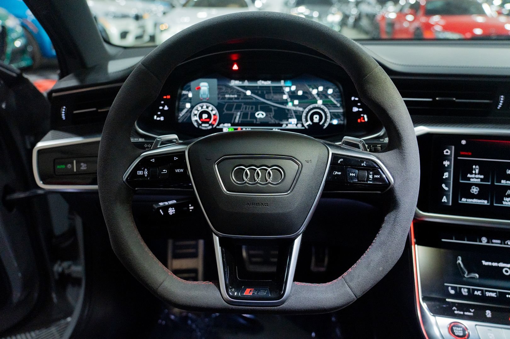 Used 2022 Audi RS 6 w/ Carbon Optic Package AWD/4WD image 40