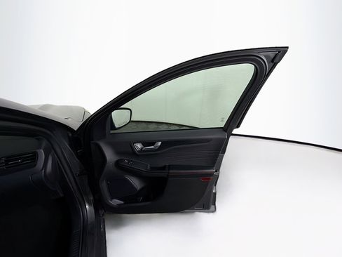 Used 2024 Ford Escape ST-Line FWD image 32