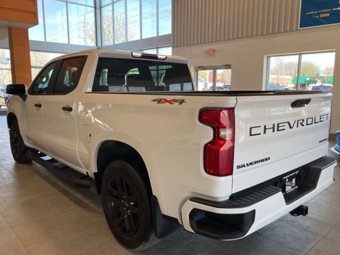 Used 2024 Chevrolet Silverado 1500 Custom AWD/4WD image 7