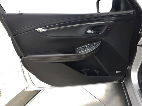 Used 2020 Chevrolet Impala Premier FWD image 13