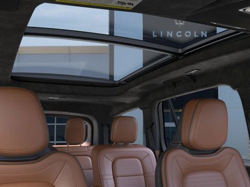 New 2025 Lincoln Aviator Black Label image 22