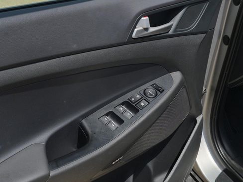 Used 2021 Hyundai Tucson Limited AWD/4WD image 12