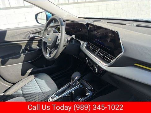 New 2026 Chevrolet Trax LT w/ Driver Confidence Package image 38