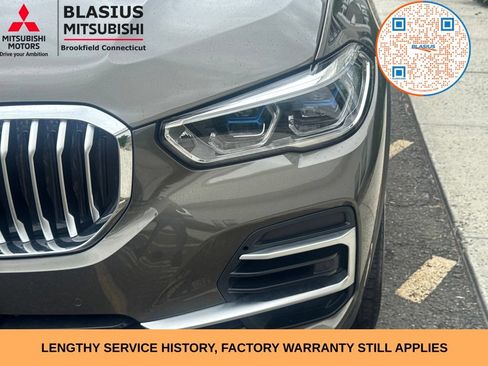 Used 2023 BMW X5 xDrive40i w/ Executive Package AWD/4WD image 4