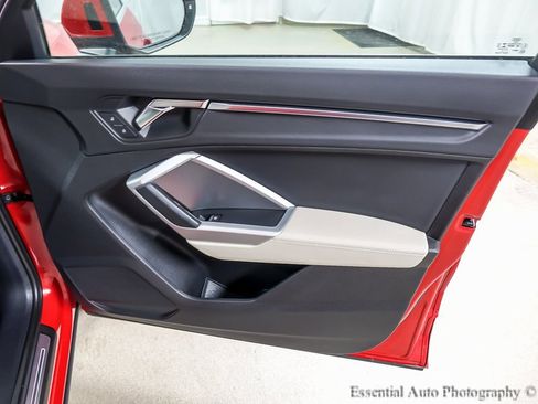 Used 2020 Audi Q3 2.0T Premium Plus w/ Premium Plus Package image 25