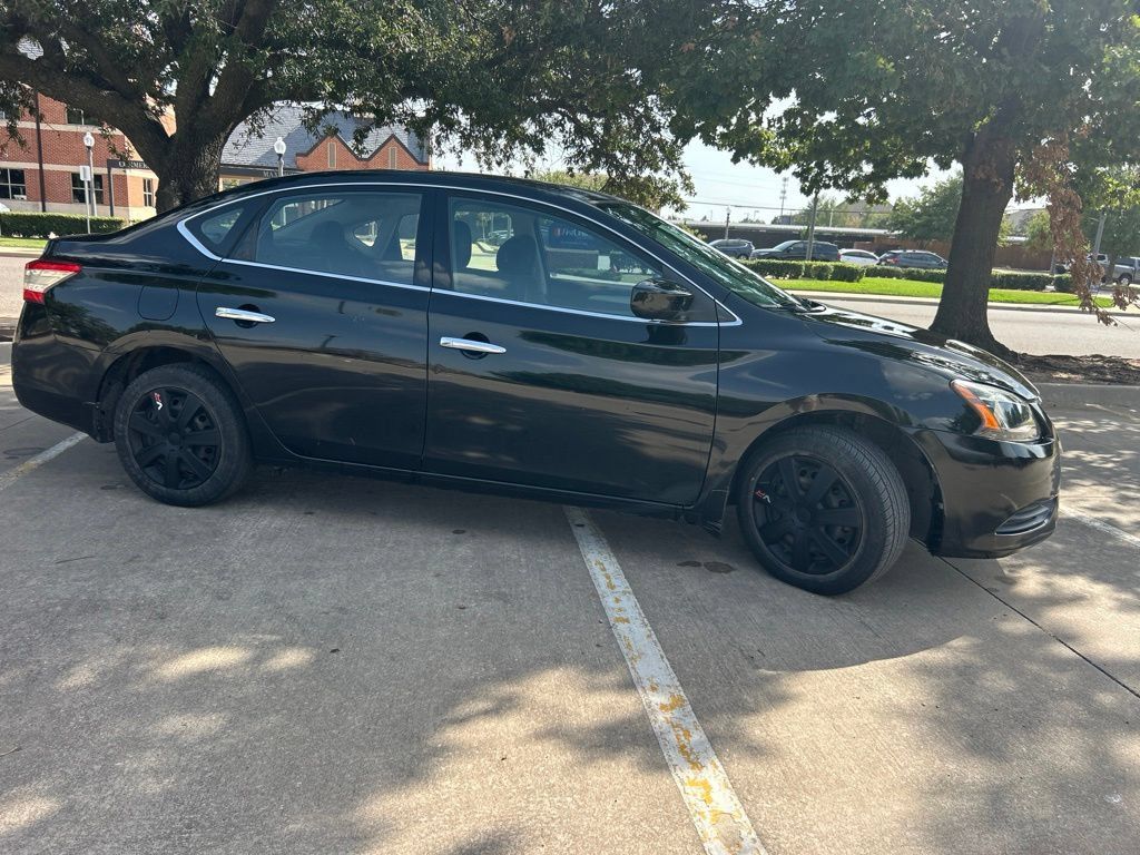Used 2015 Nissan Sentra S FWD image 8