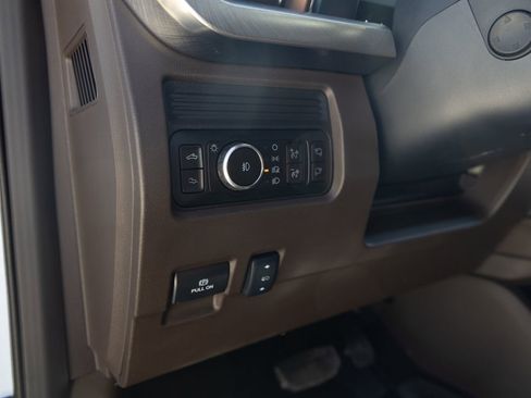 Used 2026 Ford F350 King Ranch w/ Tremor Off-Road Package AWD/4WD image 21