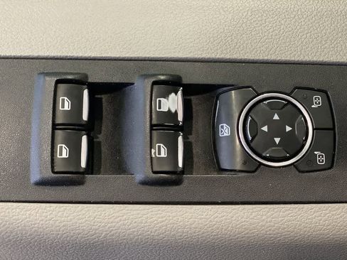 Used 2020 Ford F250 XLT w/ XLT Value Package image 15