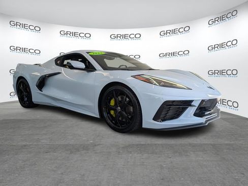 Used 2022 Chevrolet Corvette Stingray Premium Cpe w/ Z51 Performance Package image 1