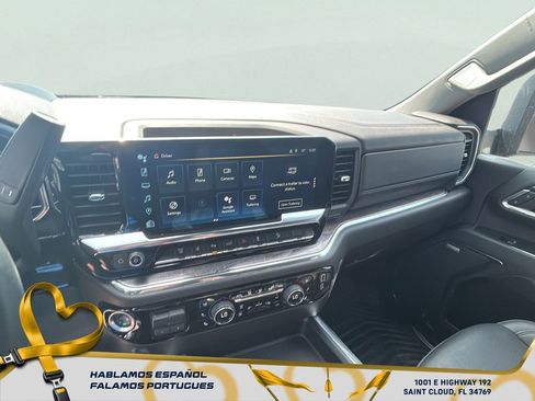 Certified 2024 Chevrolet Silverado 2500 LTZ w/ LTZ Convenience Package image 18