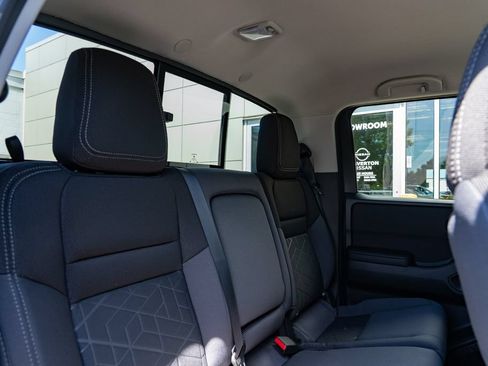 New 2026 Nissan Frontier SV w/ Tow Package AWD/4WD image 26