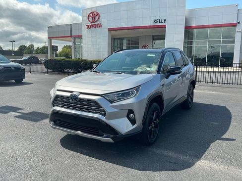 Used 2020 Toyota RAV4 XSE w/ All Weather Liner Package AWD/4WD image 1