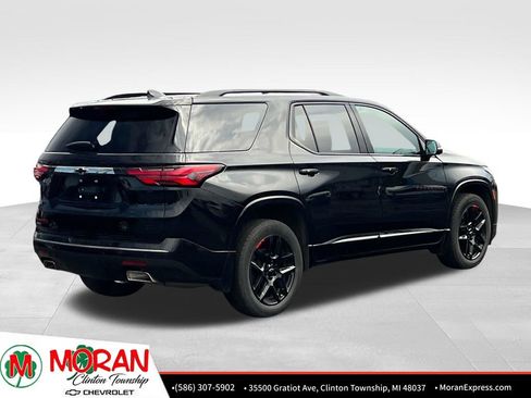 Certified 2024 Chevrolet Traverse Premier w/ Redline Edition AWD/4WD image 5