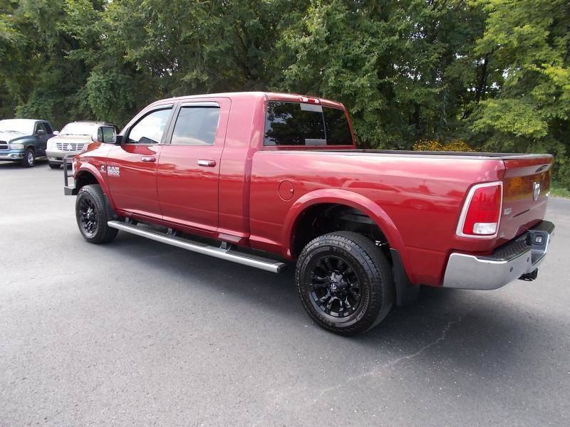 Used 2015 RAM 3500 Laramie AWD/4WD image 5