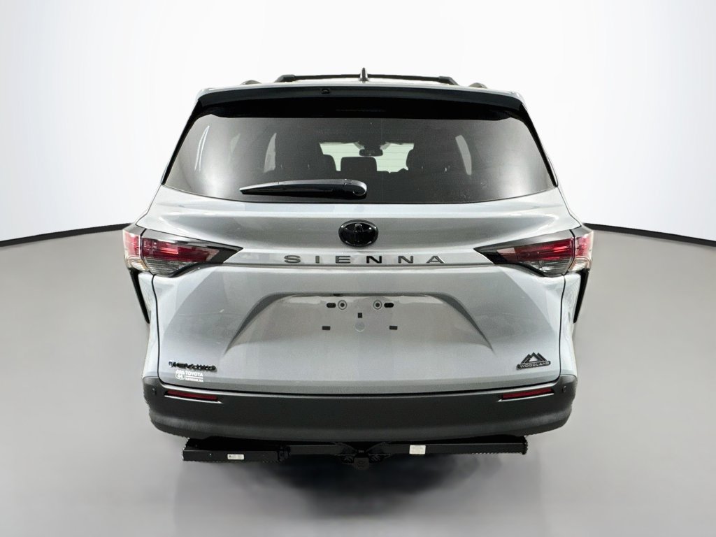 New 2026 Toyota Sienna XLE Woodland Edition AWD/4WD image 7