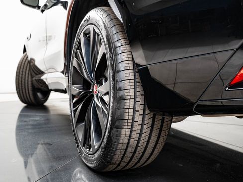 Used 2023 Jaguar F-PACE S image 49