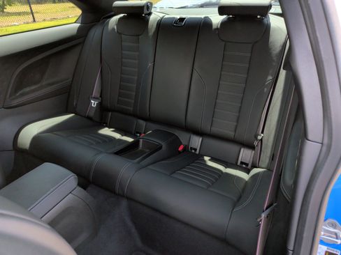 Used 2025 BMW M2 w/ Lighting Package RWD image 35
