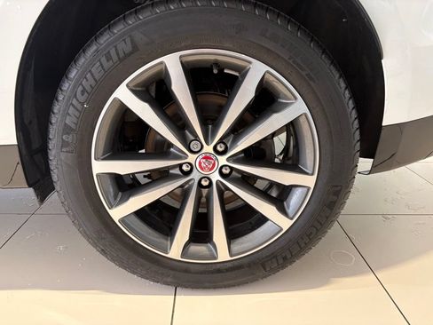 Used 2022 Jaguar F-PACE S AWD/4WD image 12