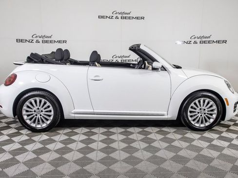 Used 2019 Volkswagen Beetle 2.0T SE FWD image 4