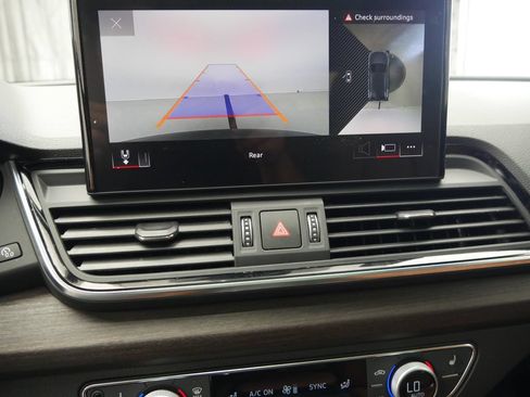 Certified 2023 Audi Q5 2.0T Premium Plus w/ Premium Plus Package AWD/4WD image 43