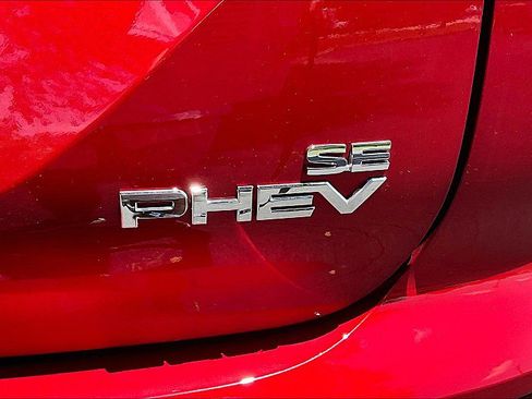 Used 2024 Mitsubishi Outlander SE AWD/4WD image 6