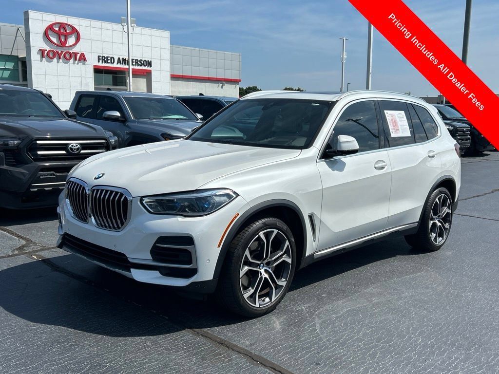 Used 2023 BMW X5 xDrive40i w/ Executive Package AWD/4WD image 1