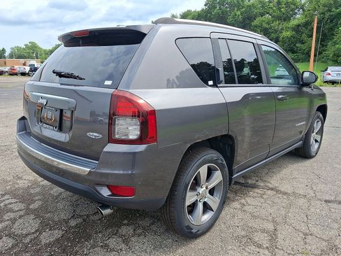 Used 2016 Jeep Compass High Altitude FWD image 24