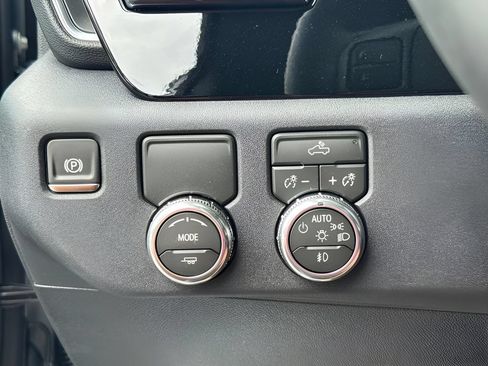 New 2026 GMC Sierra 1500 Elevation RWD image 18