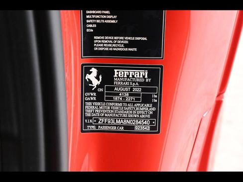 Certified 2022 Ferrari F8 Tributo RWD image 35