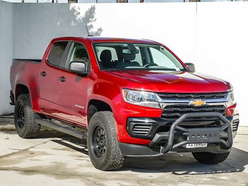 Used 2021 Chevrolet Colorado W/T w/ WT Convenience Package image 3