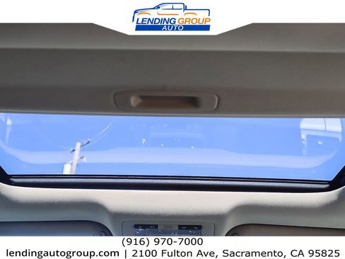 Used 2010 Lexus HS 250h Premium image 14