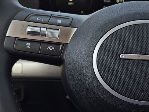 New 2026 Hyundai Kona Limited FWD image 28