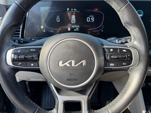 Used 2023 Kia Sportage EX image 23