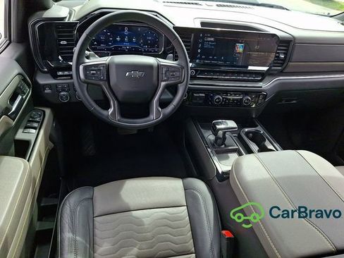 Used 2024 Chevrolet Silverado 1500 ZR2 w/ Technology Package AWD/4WD image 11