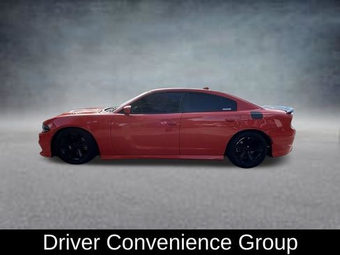 Used 2022 Dodge Charger R/T w/ Driver Convenience Group RWD image 4