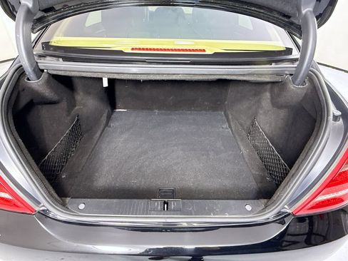 Used 2011 Mercedes-Benz S 550 4MATIC image 28