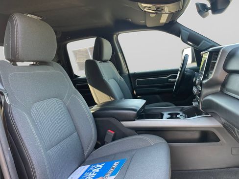 Used 2021 RAM 1500 Big Horn AWD/4WD image 11