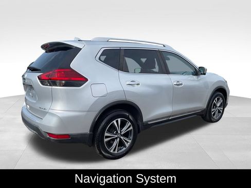 Used 2017 Nissan Rogue SL w/ SL Premium Package AWD/4WD image 6
