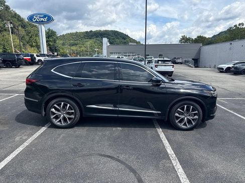 Used 2024 Acura MDX w/ Technology Package AWD/4WD image 2