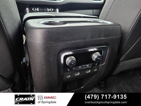 Used 2022 GMC Yukon XL SLT w/ SLT Premium Package AWD/4WD image 26
